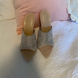 Wild diva size 7 rhinestone heels never worn